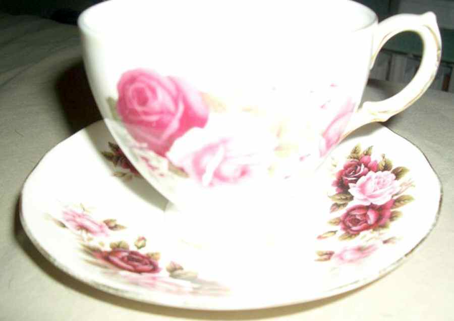 N8627 Footed Cup & Saucer Set by Queen Anne (England)-1