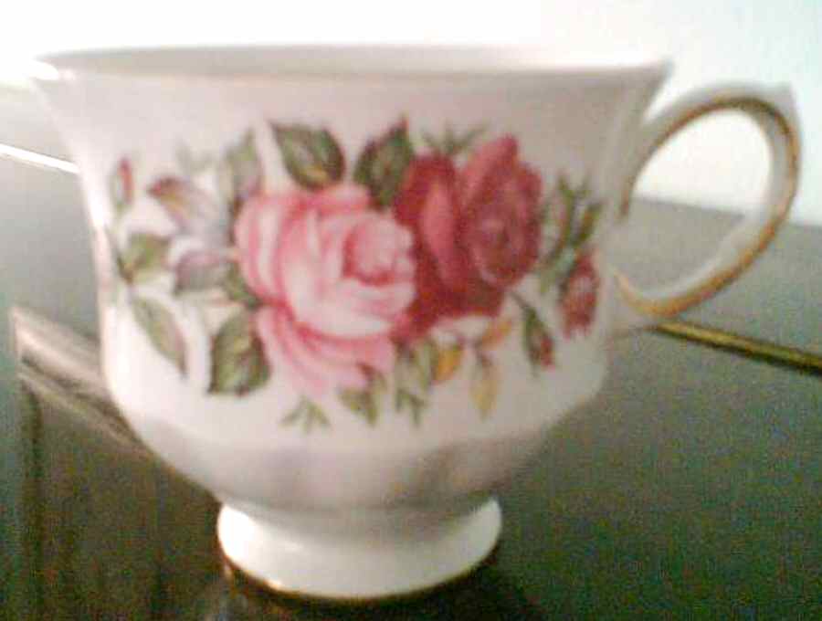 D179 Footed Cup by Queen Anne (England)-1