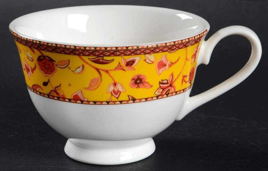 Provence Footed Cup by Queen's-1
