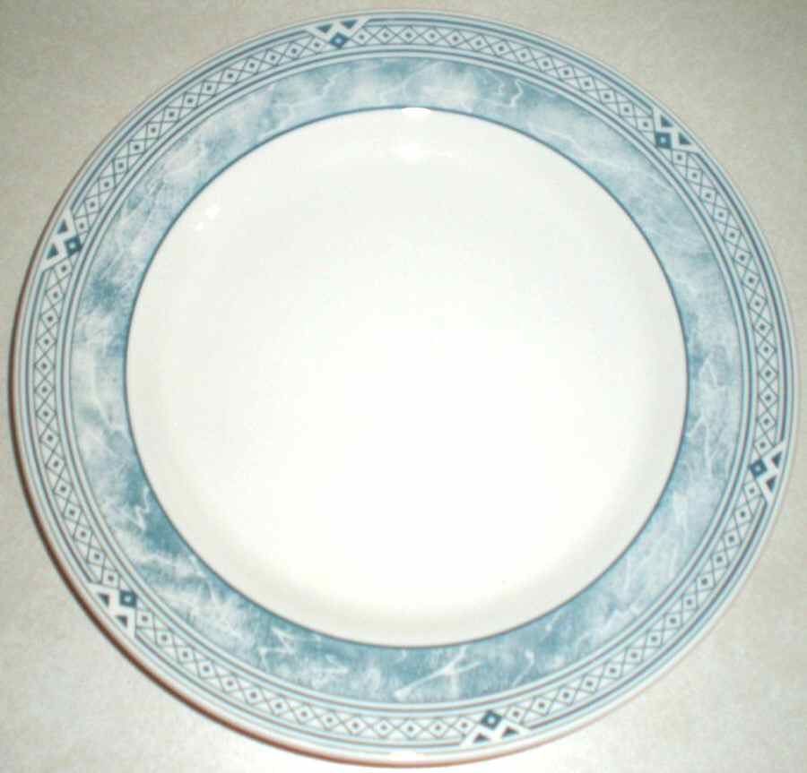 QUD45 Dinner Plate by Quadrifoglio-1