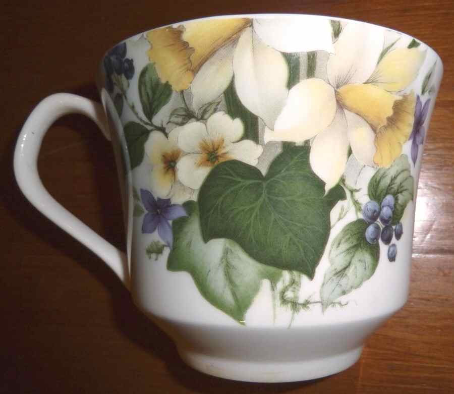 Birthday Flower (No Trim) Flat Cup by Queen's-1