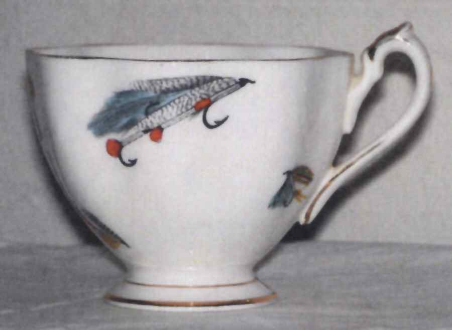 5208 Footed Cup by Queen Anne (England)-1