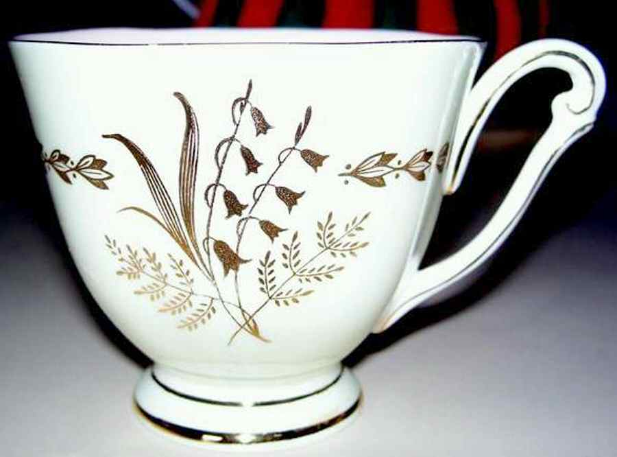 5960 Footed Cup by Queen Anne (England)-1