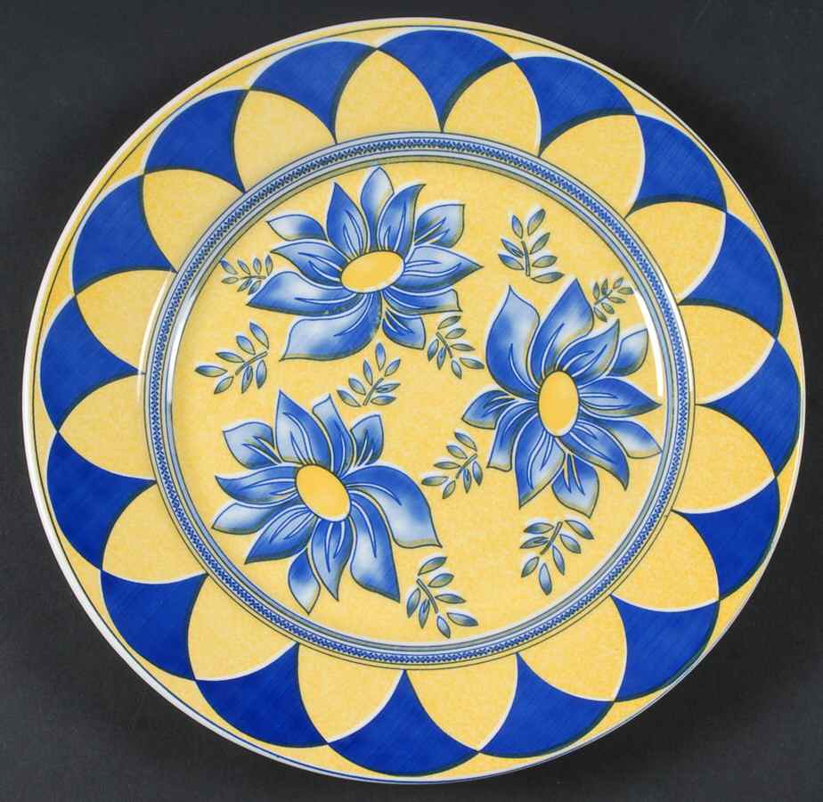 QUD46 Dinner Plate by Quadrifoglio-1