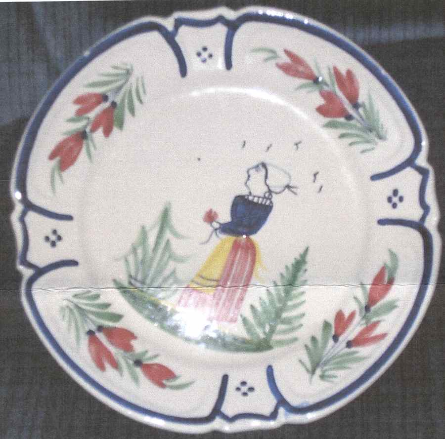 QUI79 Salad Plate by Quimper-1