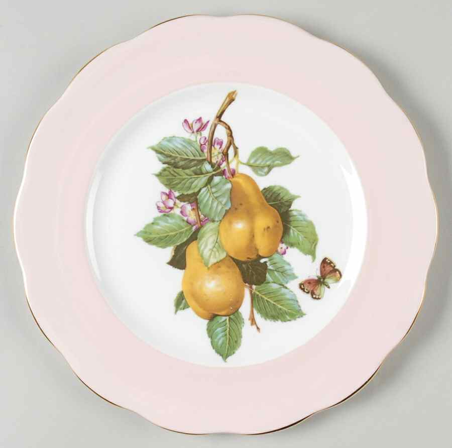 QUA53 Luncheon Plate by Queen Anne (England)-1