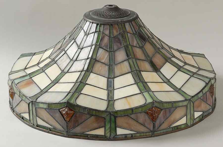 TF6363VB Shade for 21" Electric Lamp by Quoizel-1
