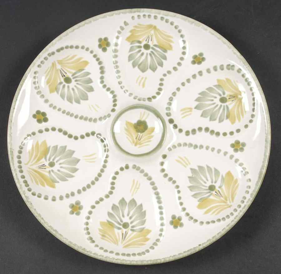 F358 Oyster Plate by Quimper-1