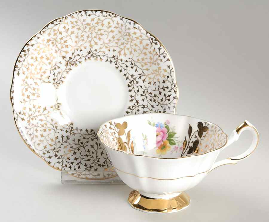336 Footed Cup & Saucer Set by Queen Anne (England)-1