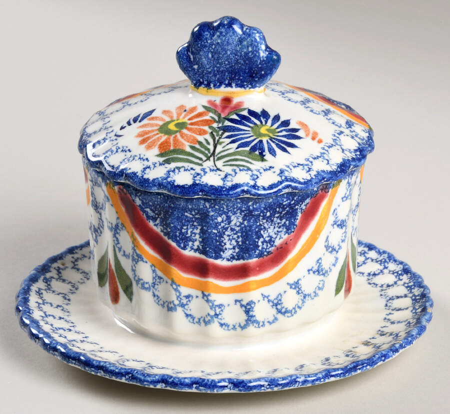 QUI86 Jam/Jelly & Lid w/Attached Underplate by Quimper-1