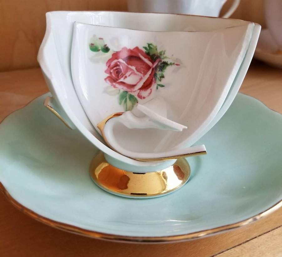 49650 Footed Cup & Saucer Set by Queen Anne (England)-1