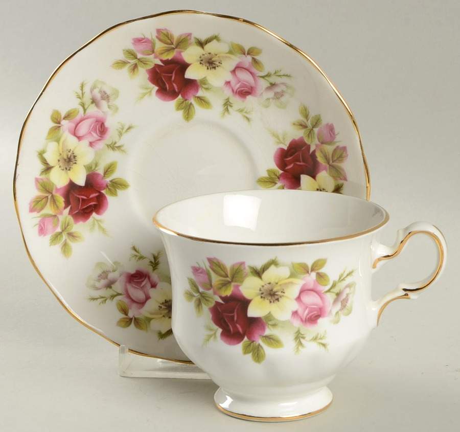 8501 Footed Cup & Saucer Set by Queen Anne (England)-1