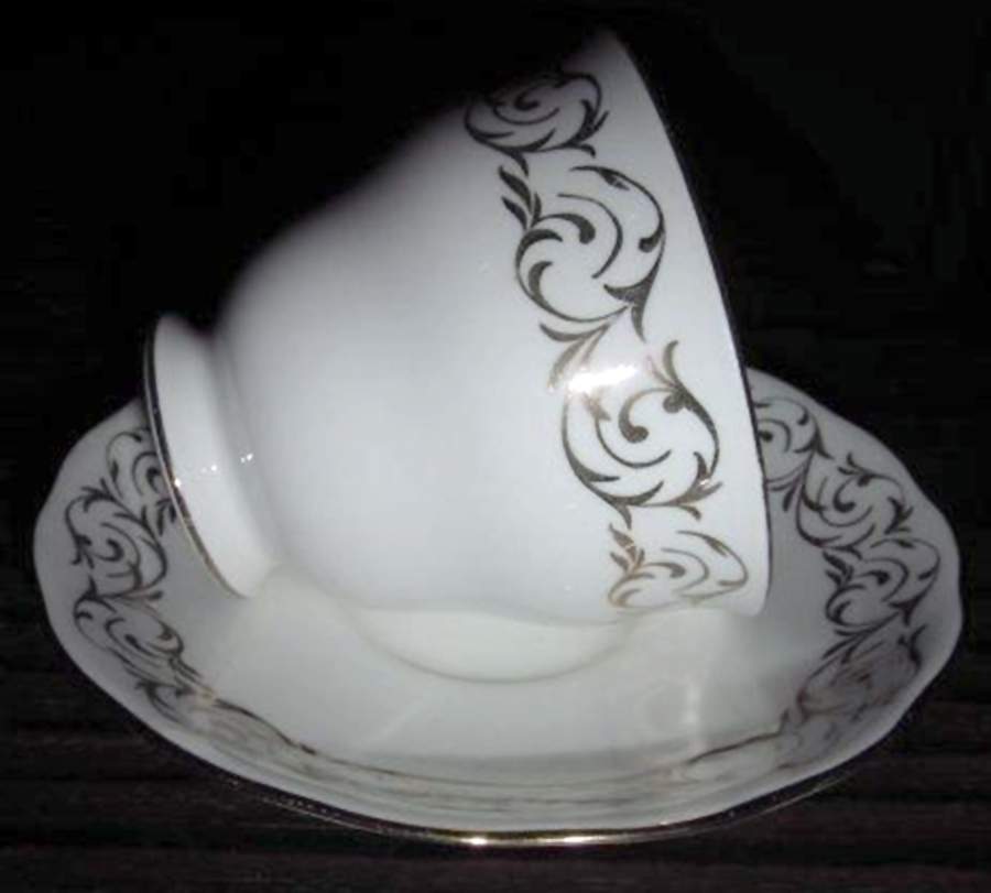 C967 Footed Cup & Saucer Set by Queen Anne (England)-1
