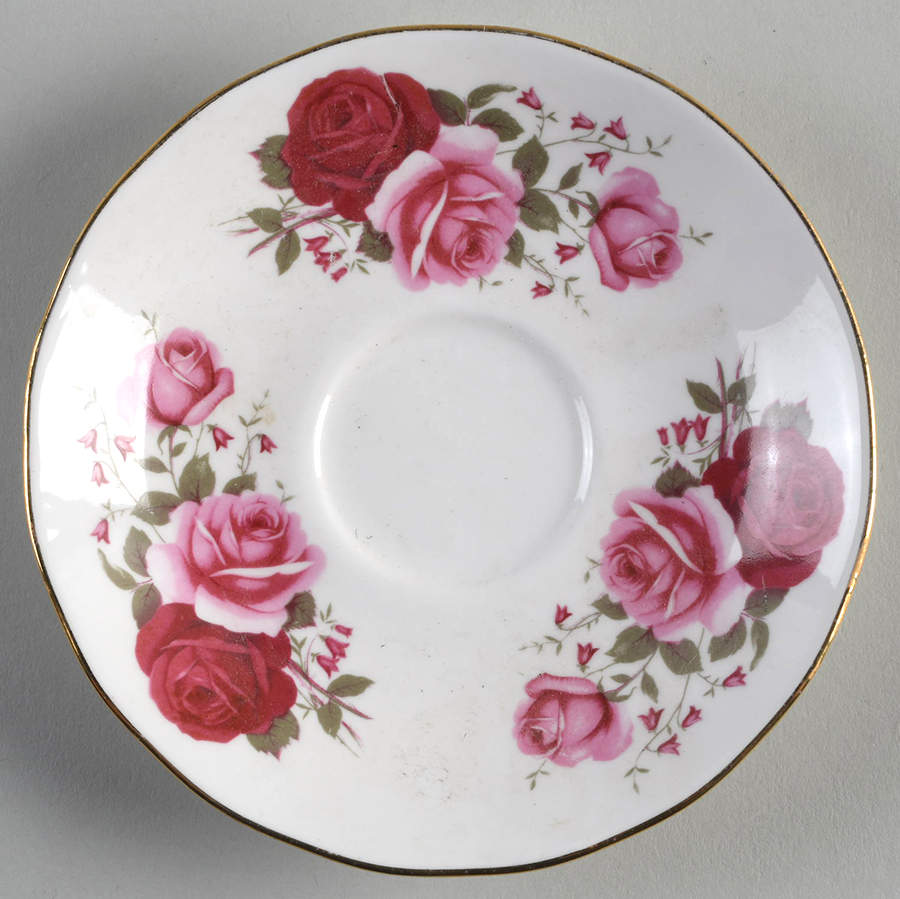 B675 Saucer by Queen Anne (England)-1