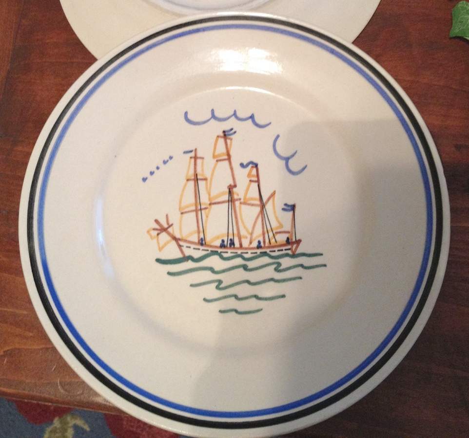 QUI103 Dinner Plate by Quimper-1