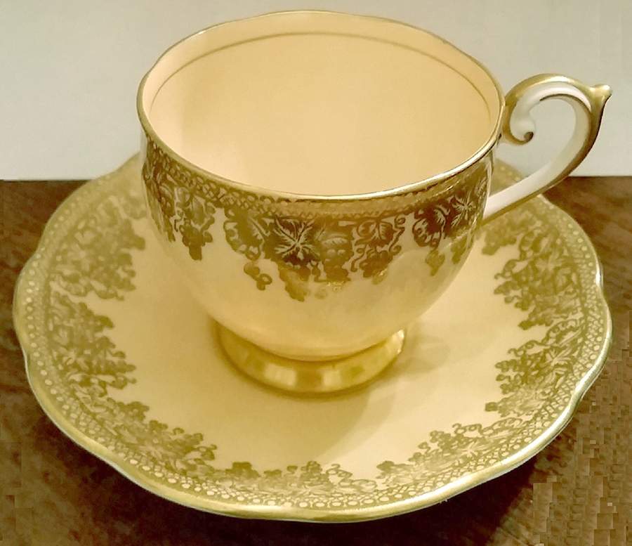 4361 Footed Cup & Saucer Set by Queen Anne (England)-1