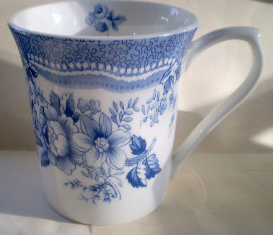 Tonquin Blue Mug by Queen's-1