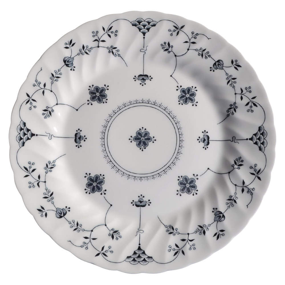 Finlandia Black Dinner Plate by Queen's-1