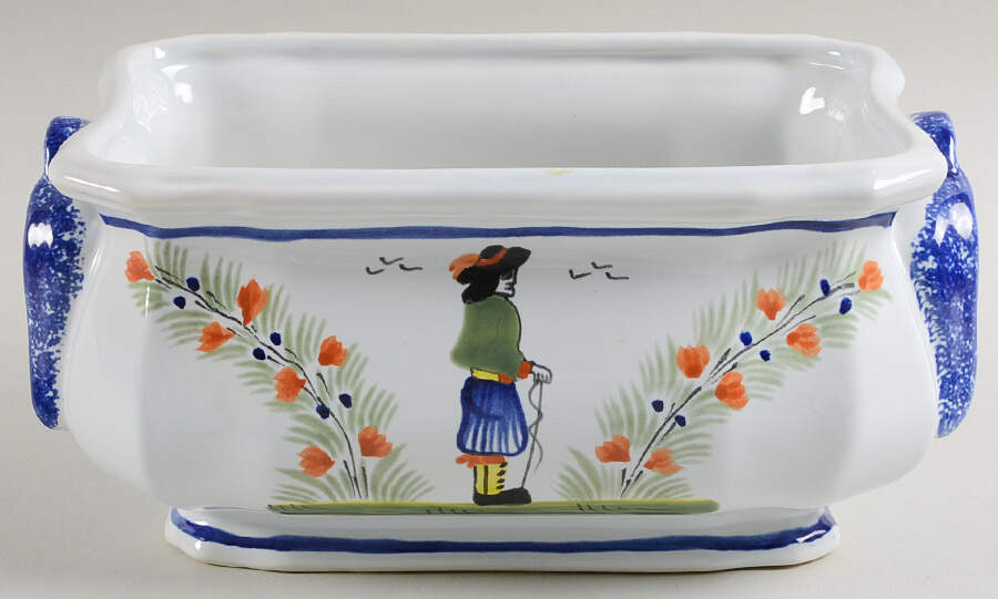 D217 Tureen No Lid by Quimper-1