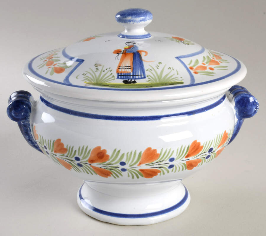 D217 Tureen & Lid by Quimper-1