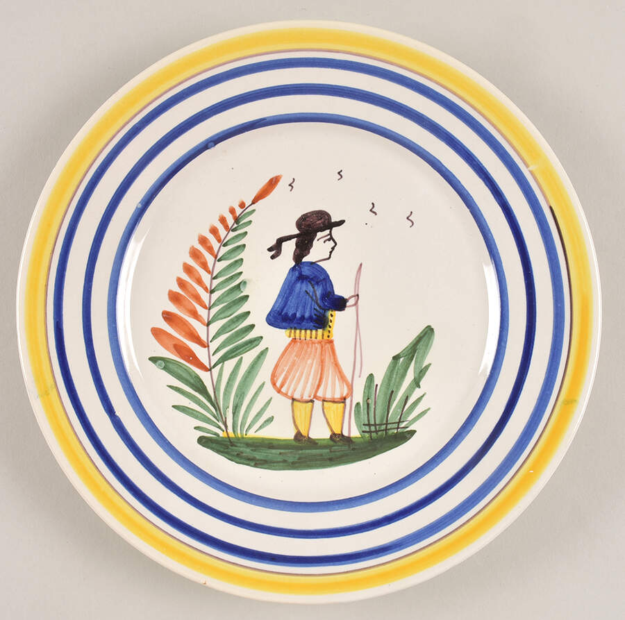 QUI130 Salad Plate by Quimper-1