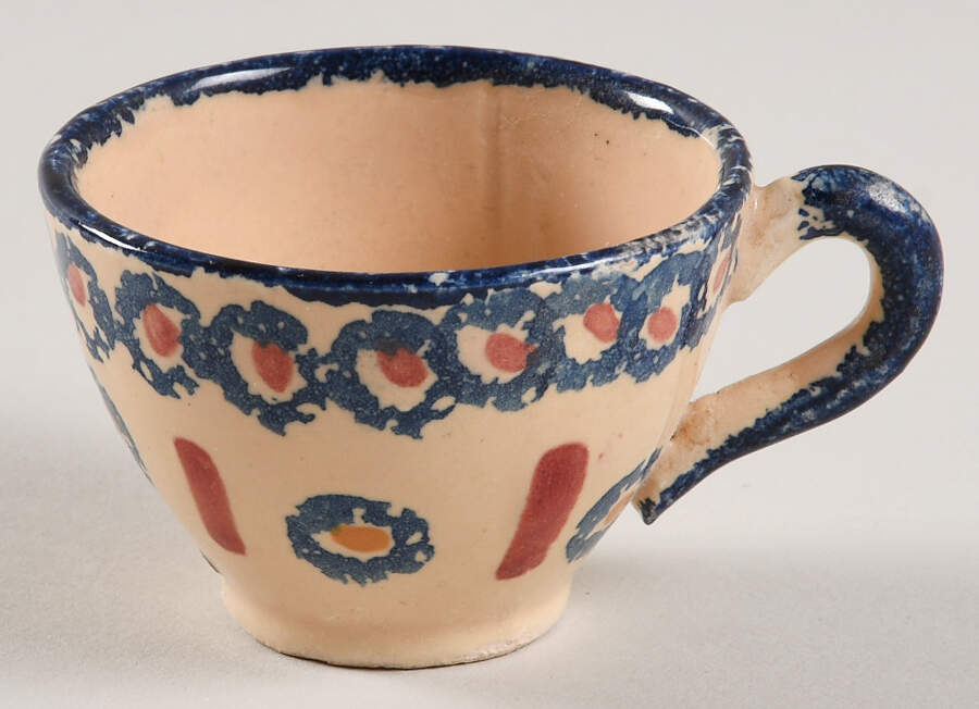 HR or Henriot Backstamp Giftware Cider Cup by Quimper-1