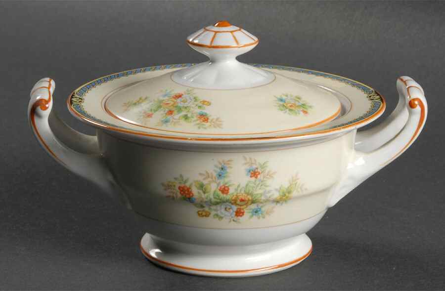 RO67 Sugar Bowl & Lid by Rose (Japan)-1