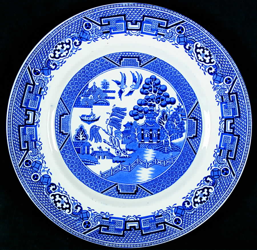 Willow Blue Dinner Plate by Ridgway (Ridgways)-1