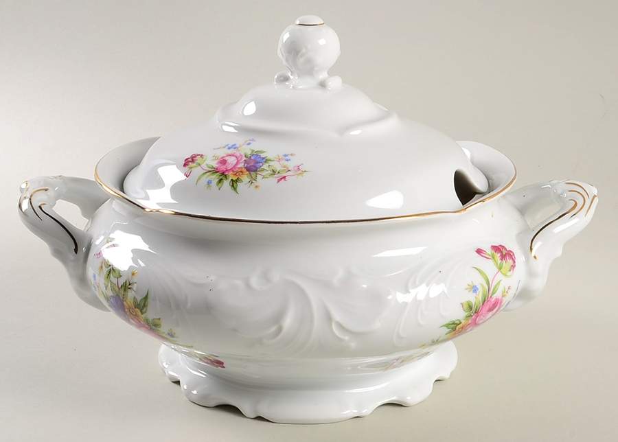 RKT6 Tureen &  Lid by Royal Kent (Poland)-1