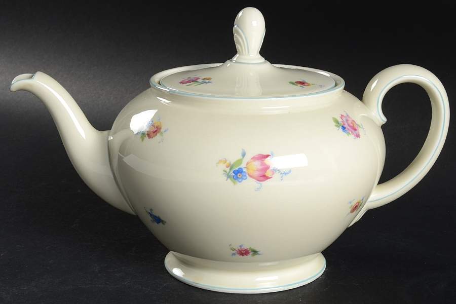 1211 Teapot & Lid by Rosenthal - Continental-1