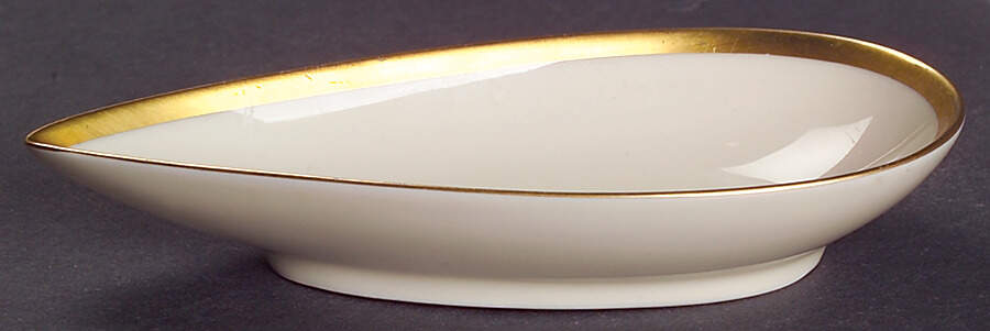 1473 (Aida, Cream) Puzzle Tray/Nut Dish by Rosenthal - Continental-1