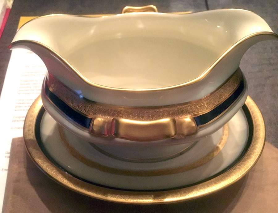 2347 Gravy Boat with Attached Underplate by Rosenthal - Continental-1