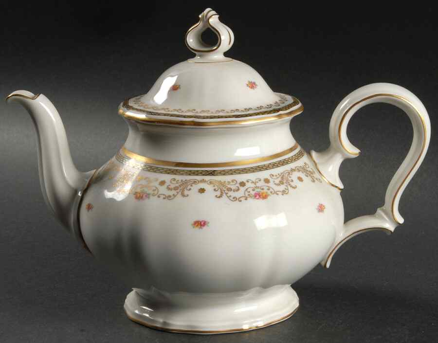 2569 Teapot & Lid by Rosenthal - Continental-1