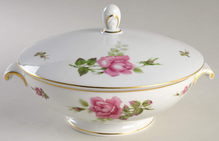 2825 (Aida, White) Round Covered Vegetable by Rosenthal - Continental-1