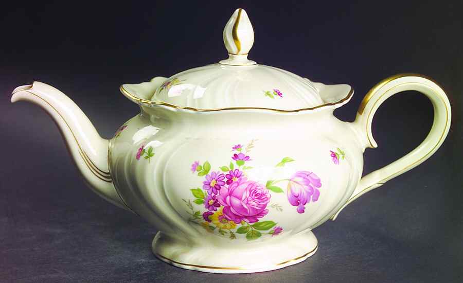 2922 (Viktoria) Teapot & Lid by Rosenthal - Continental-1