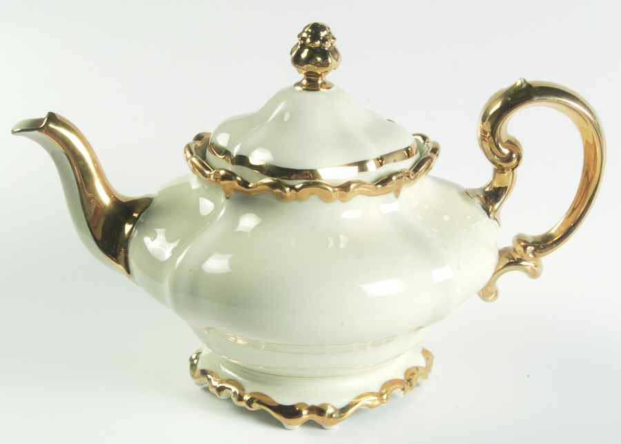 3099 Teapot & Lid by Rosenthal - Continental-1
