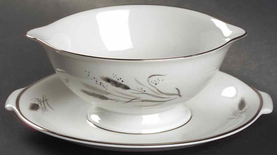 3182 Gravy Boat with Attached Underplate by Rosenthal - Continental-1