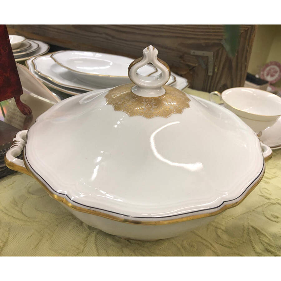 3193 Round Covered Vegetable by Rosenthal - Continental-1