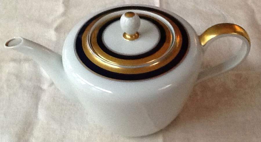 3285 Teapot & Lid by Rosenthal - Continental-1