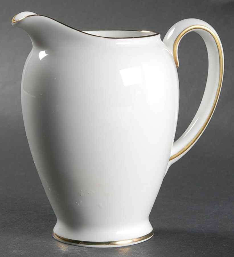 3303 (Aida, White) Creamer by Rosenthal - Continental-1