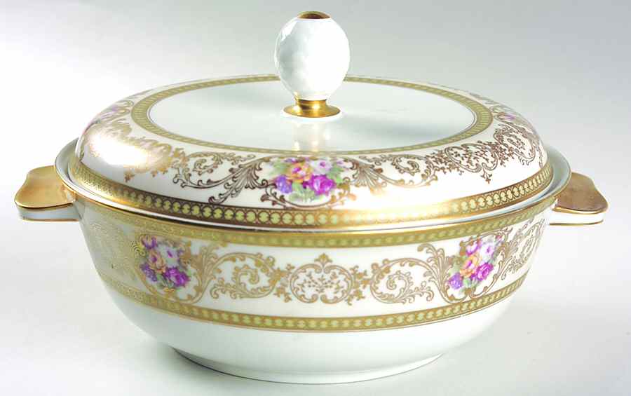 3515 (Helena) Round Covered Vegetable by Rosenthal - Continental-1