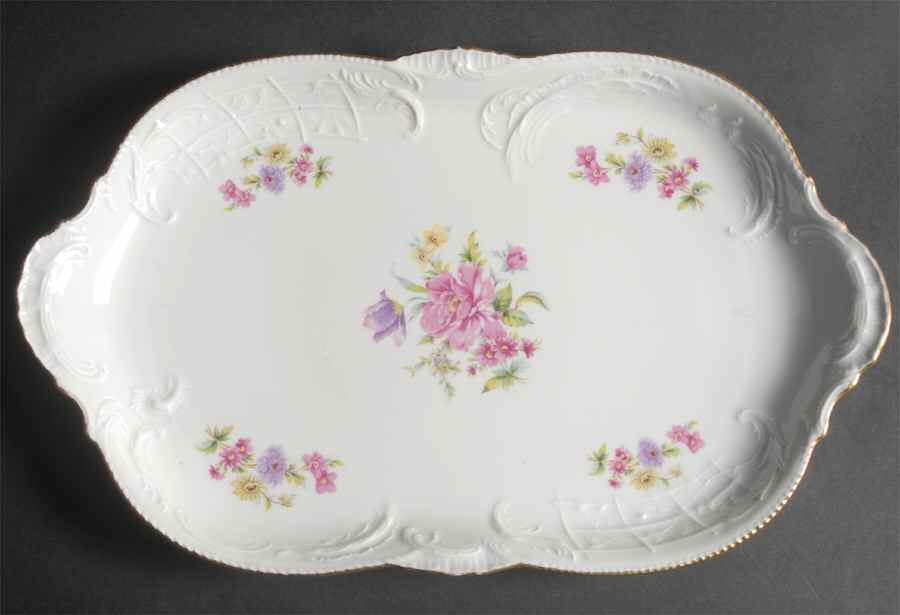 3677 15" Oval Serving Platter by Rosenthal - Continental-1