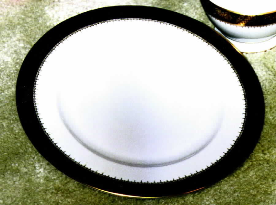 3938 Dinner Plate by Rosenthal - Continental-1