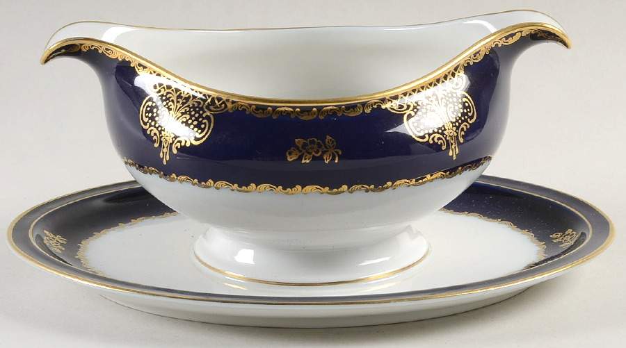 5282 Gravy Boat with Attached Underplate by Rosenthal - Continental-1