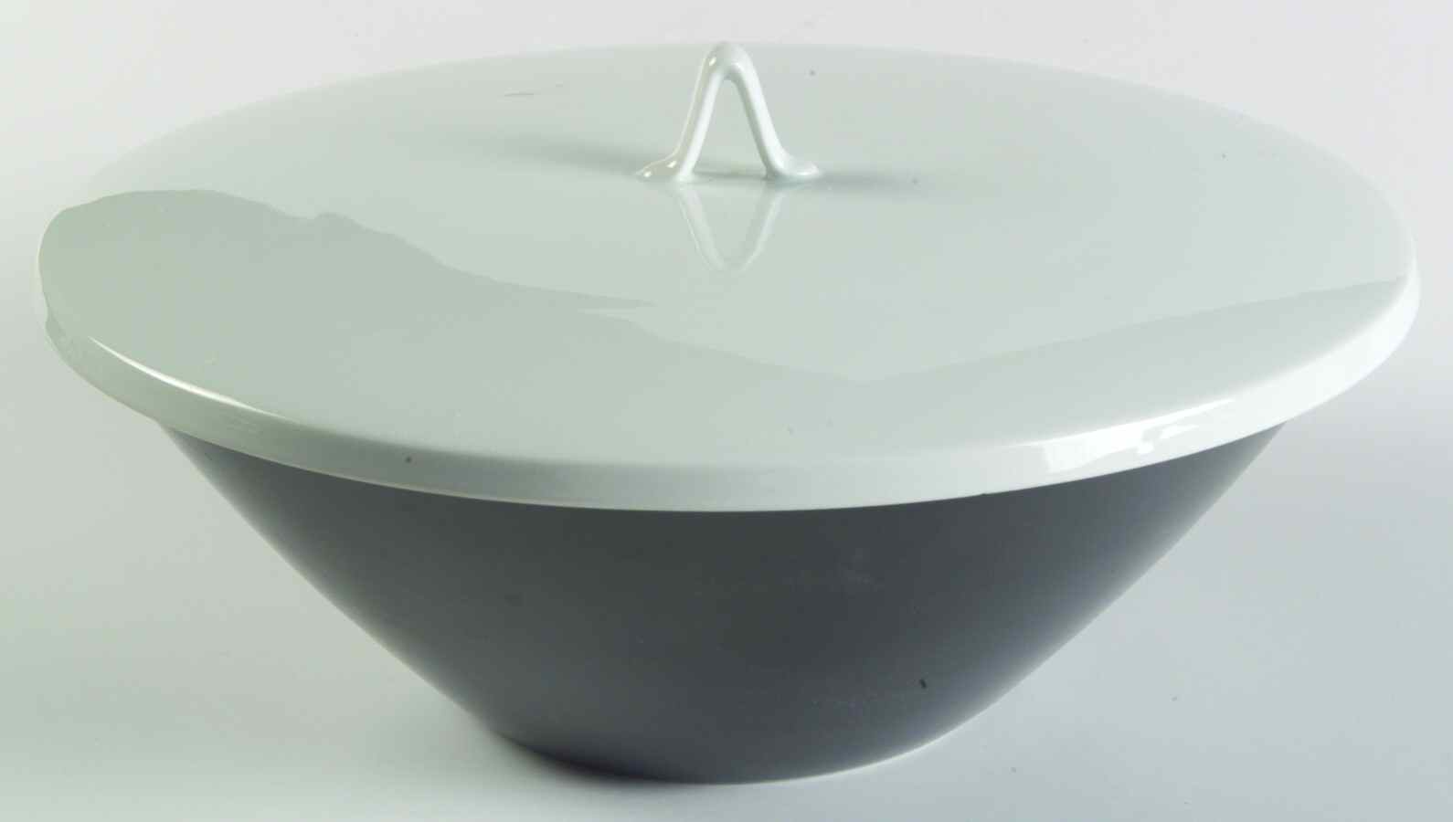 5582 Round Covered Vegetable-Uses RV7 As Base by Rosenthal - Continental-1