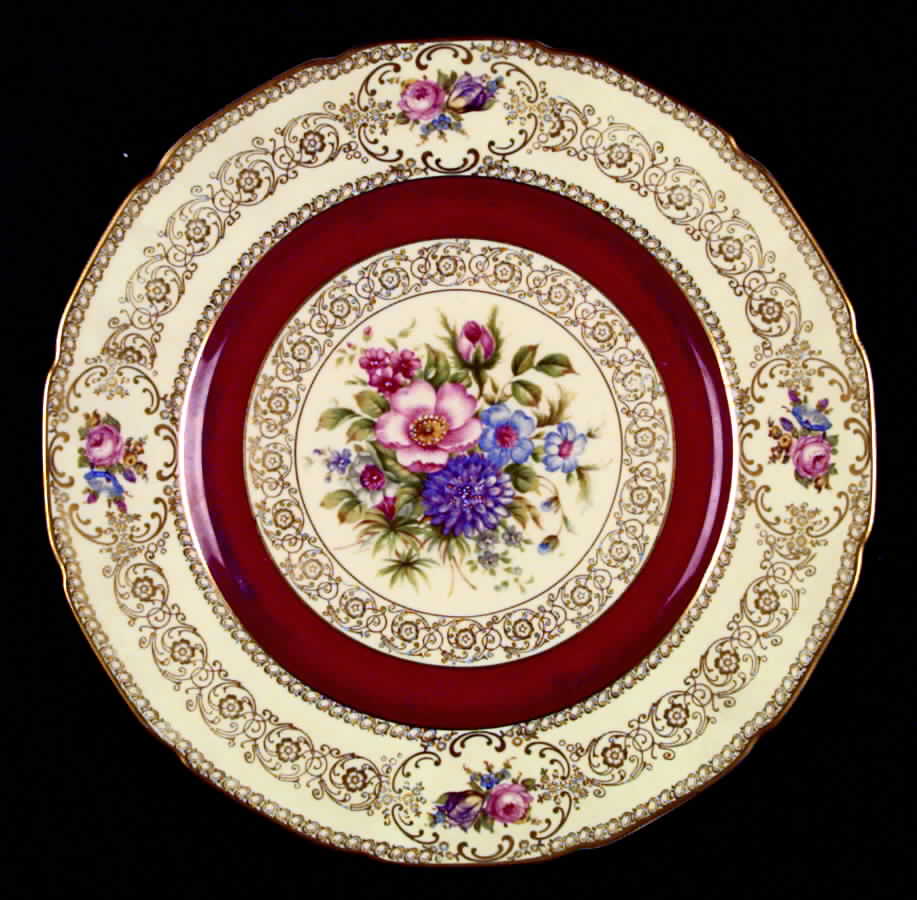 5893 (Maroon) Dinner Plate by Rosenthal - Continental-1