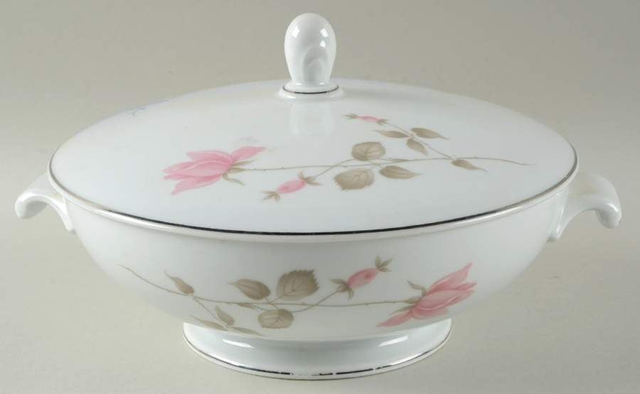 6086 Round Covered Vegetable by Rosenthal - Continental-1