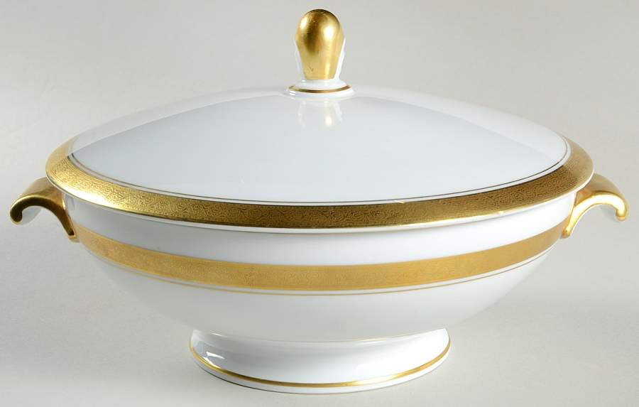 746 Round Covered Vegetable by Rosenthal - Continental-1