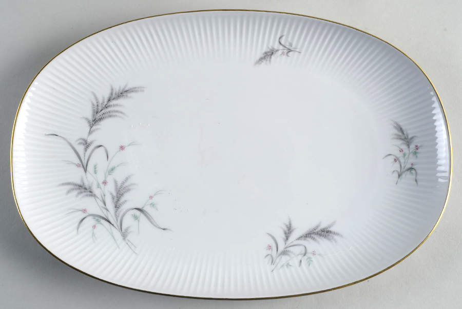7533 (Gold Trim) 13" Oval Serving Platter by Rosenthal - Continental-1
