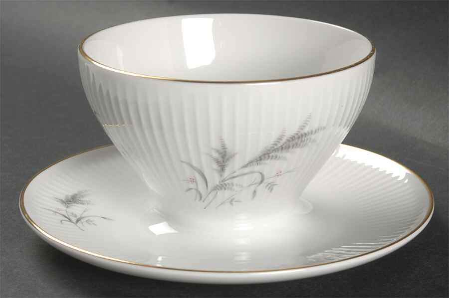 7533 (Gold Trim) Gravy Boat with Attached Underplate by Rosenthal - Continental-1